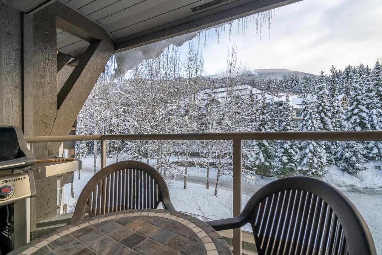 The Aspens On Blackcomb Whistler Exterior photo